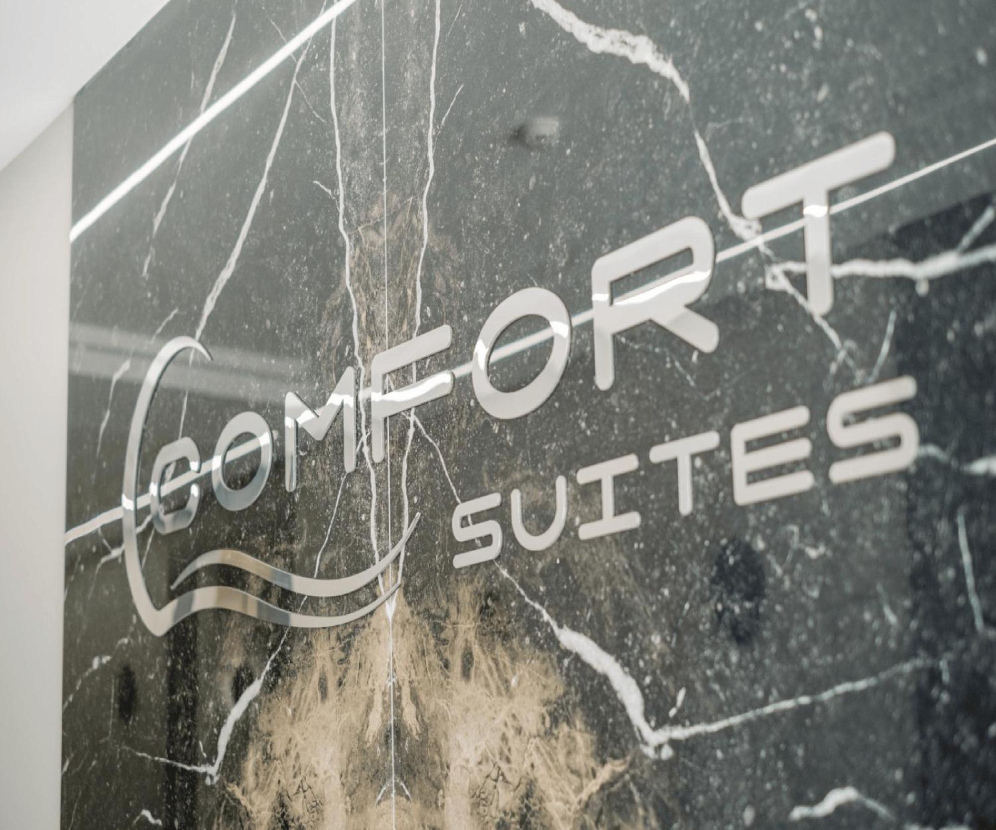 Comfort Suites Golem  Exteriör bild